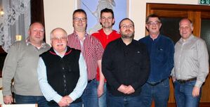 Stadtrat Josef Eisenhut (2.v.li) und Kreisvorsitzender Martin Kreutz (Mitte) mit seinen Vorstandskollegen
