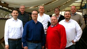 (v.l.) Martin Kreutz, Ludger Brüggemann, Stefan Diewald, Fritz Fuchs, Rainer Pasta, Theo Göldl, Pfannenstiel, Schießwohl