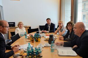 Josef Götz, MdB Hilde Mattheis, MdB Uli Grötsch, MdB Sabine Dittmar, MdB Martina Stamm-Fibich, MdB Edgar Franke