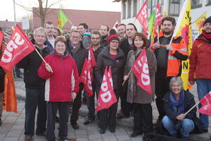 Ein Teil der SPD-Mitglieder bei der Mahnwache