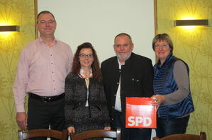 Hans Peter Hartl, Anja König, Gerhard Kellner, Geschäftsführerin Schrock (Es fehlen Dr. Vilsmeier, S. Kellner)